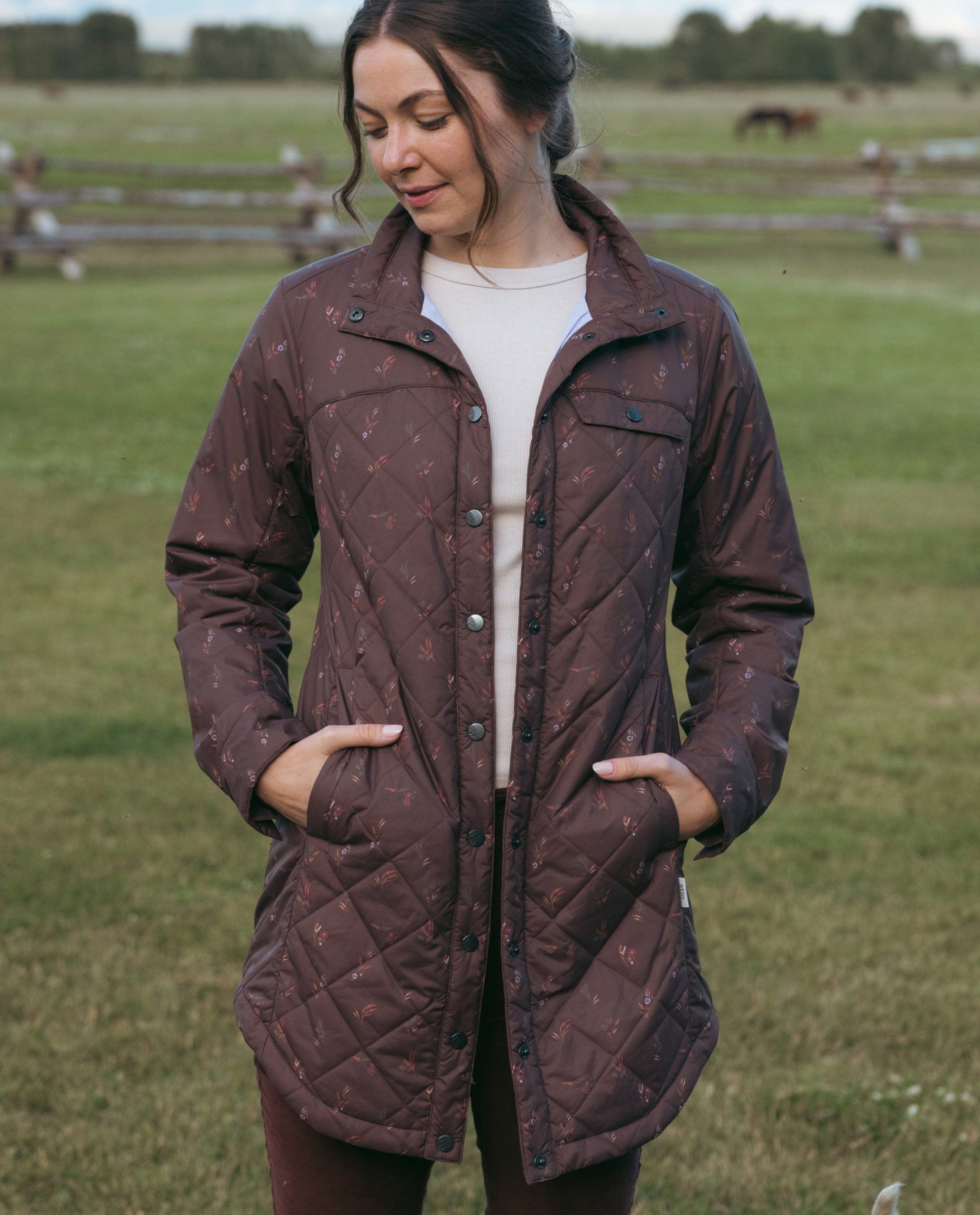 Women's Skycrest Insulated Coat - Image 18