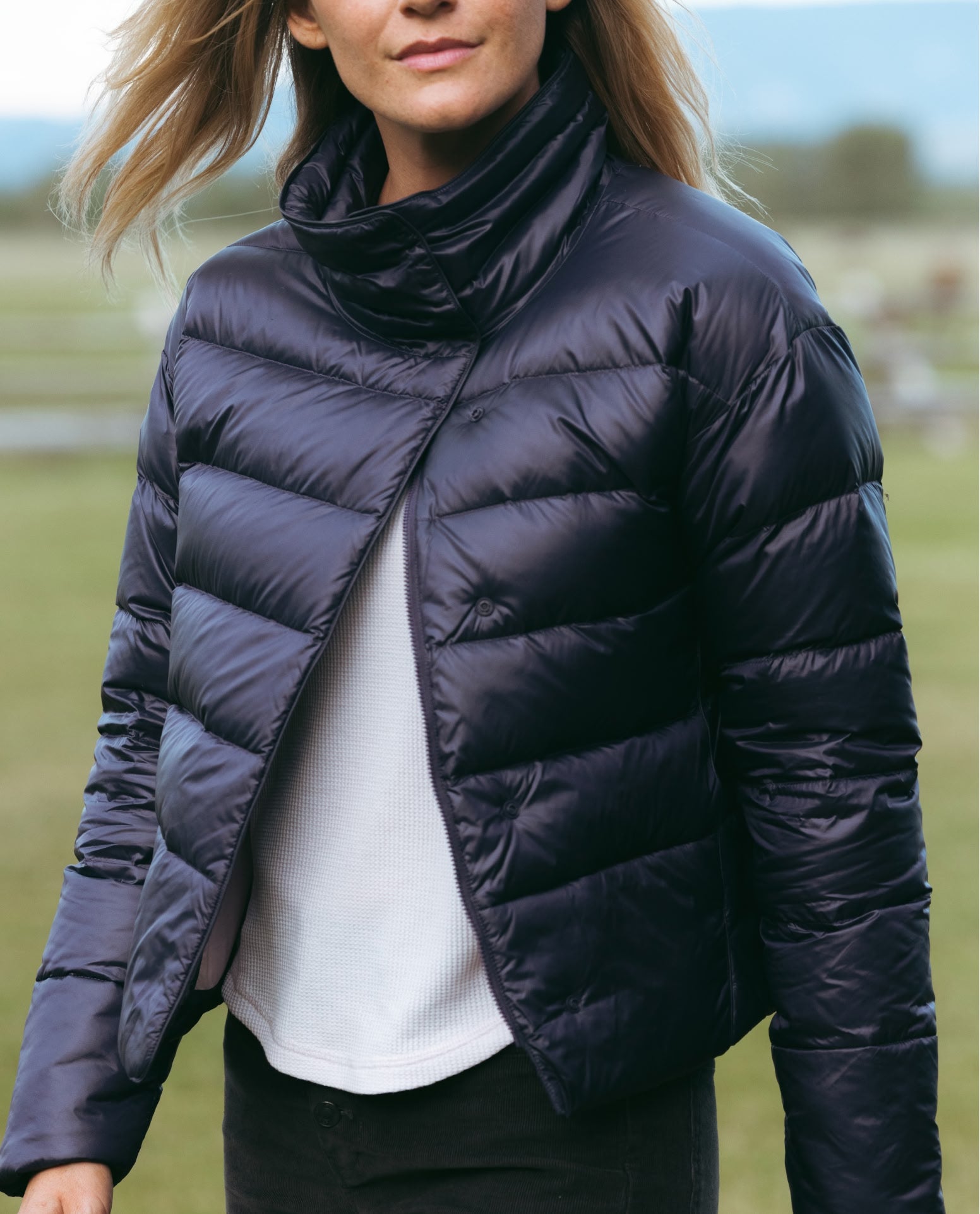 Women's Amalia Down Jacket - Image 23