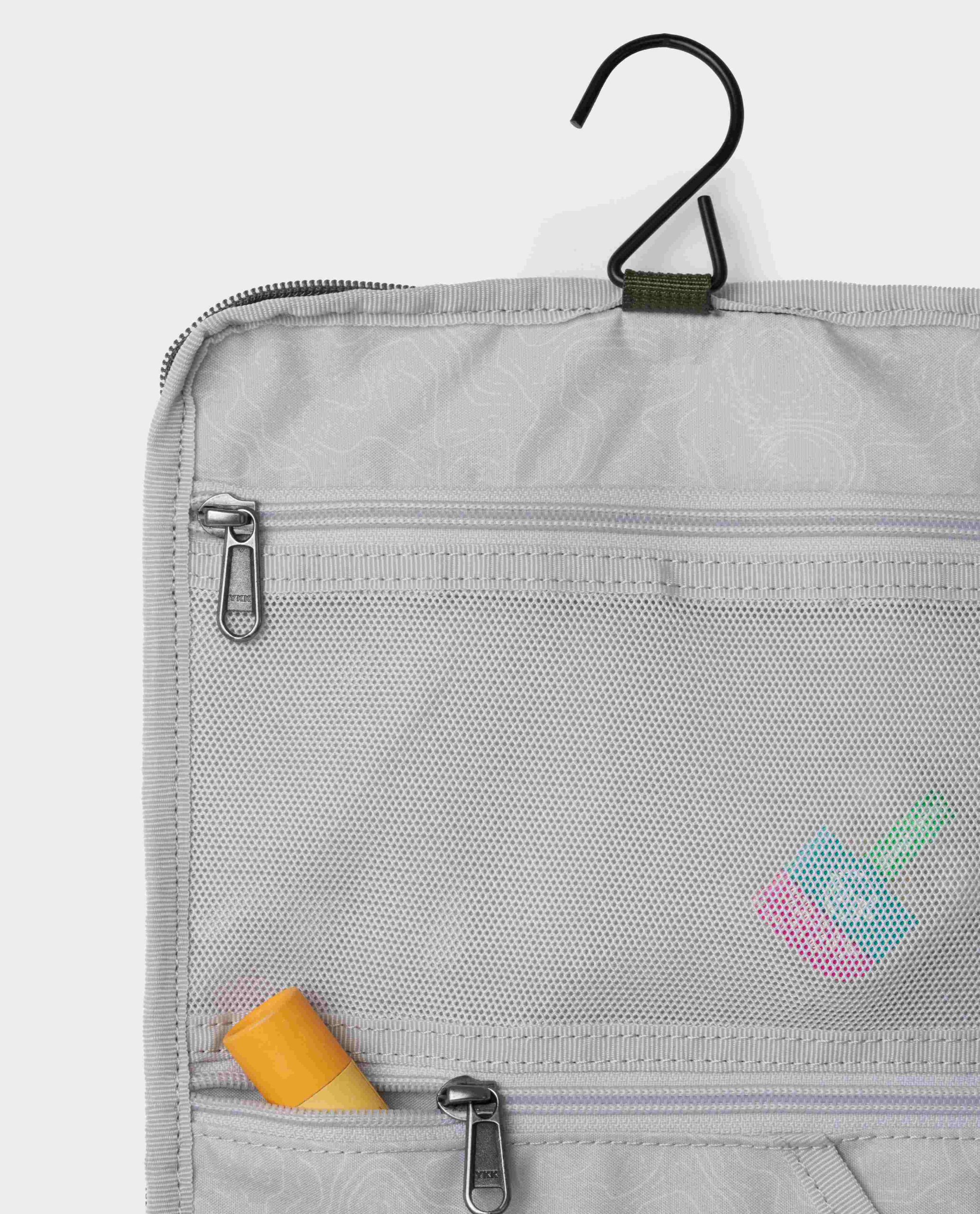 Basin Hanging Dopp Kit - Image 6