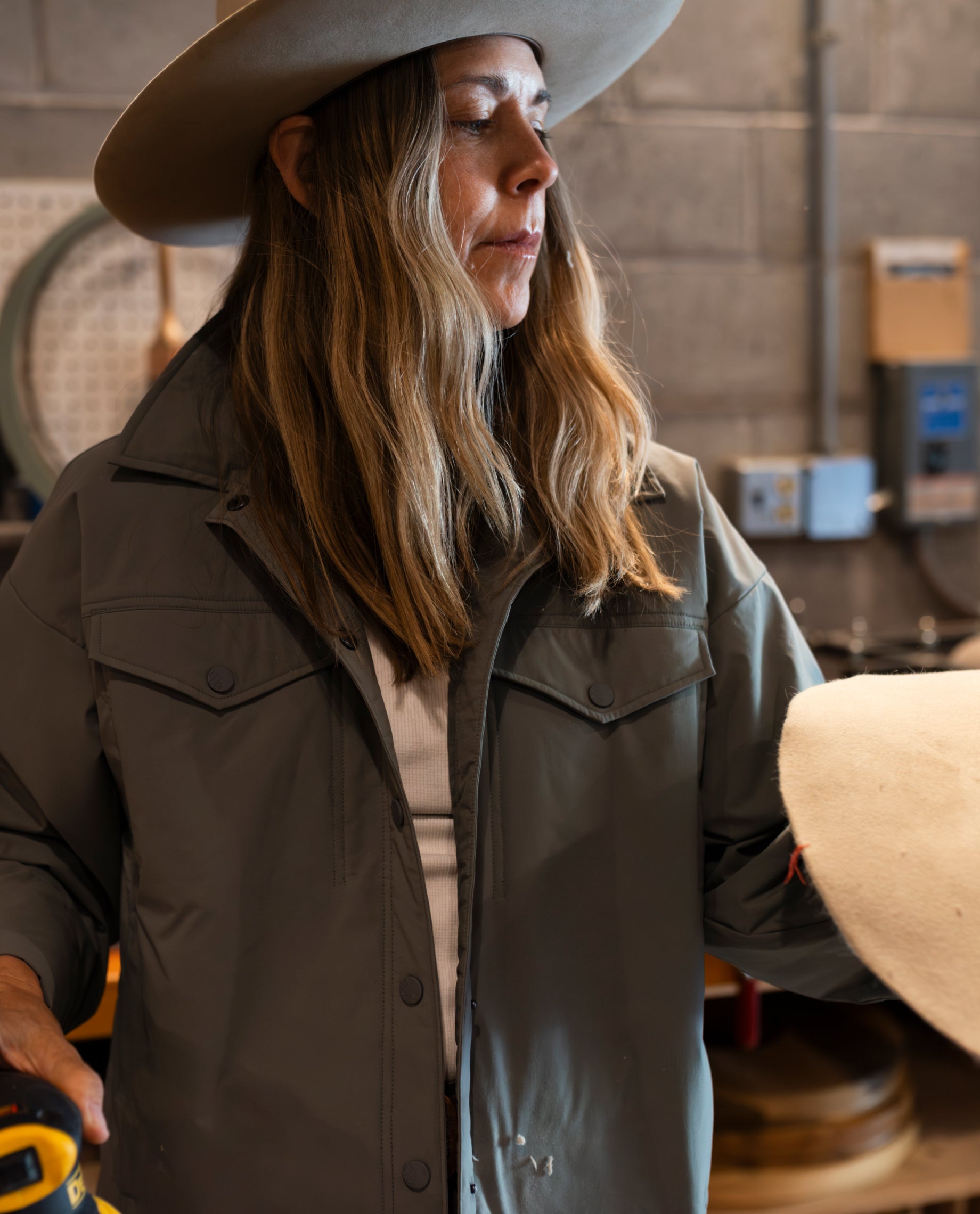 Women's Overstory Insulated Snap Shirt - Image 7
